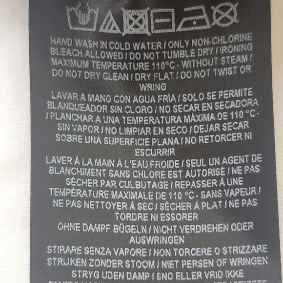 Guess Faux Leather Mini Skirt With Double Zippers New - Picture 10 of 10